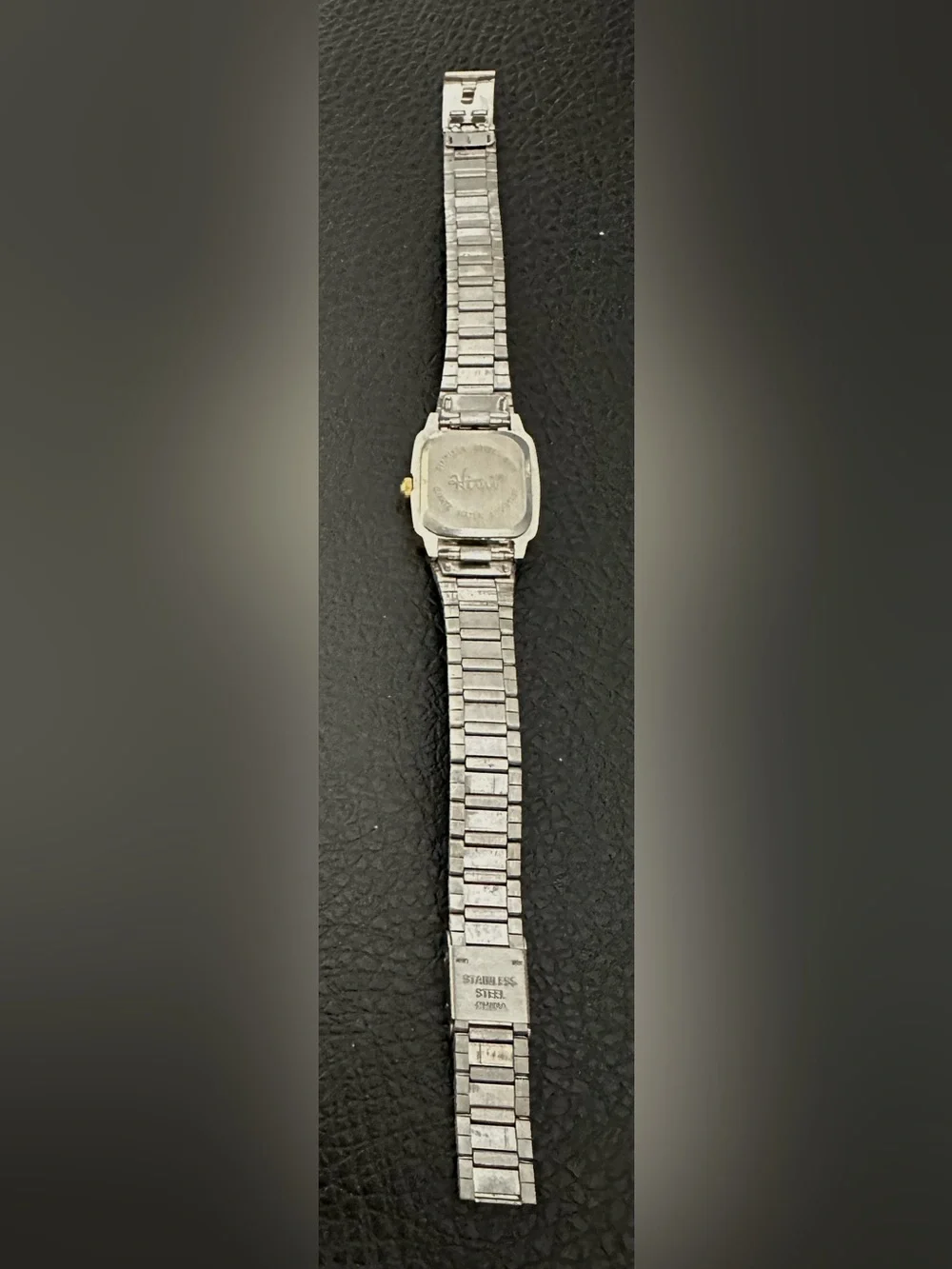 N/A classic quartz